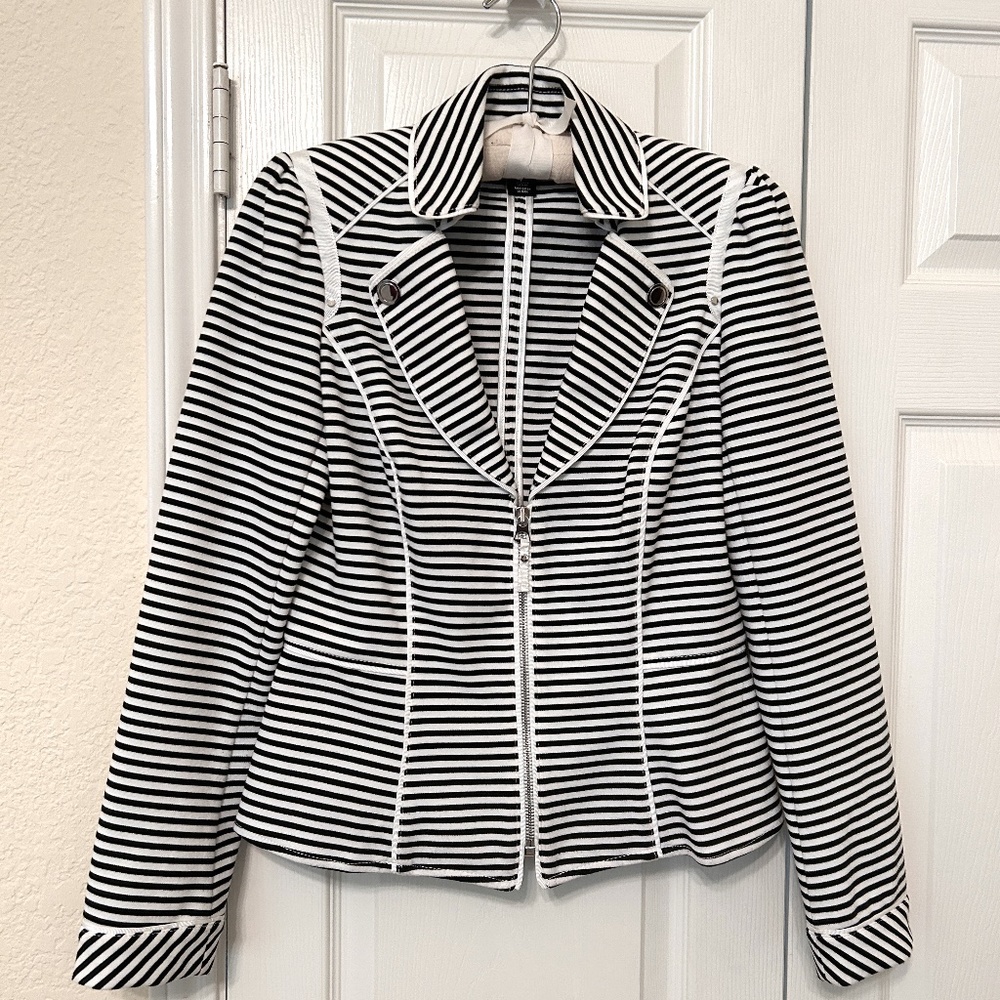 White House Black Market, Black & White Jacket, Size 4